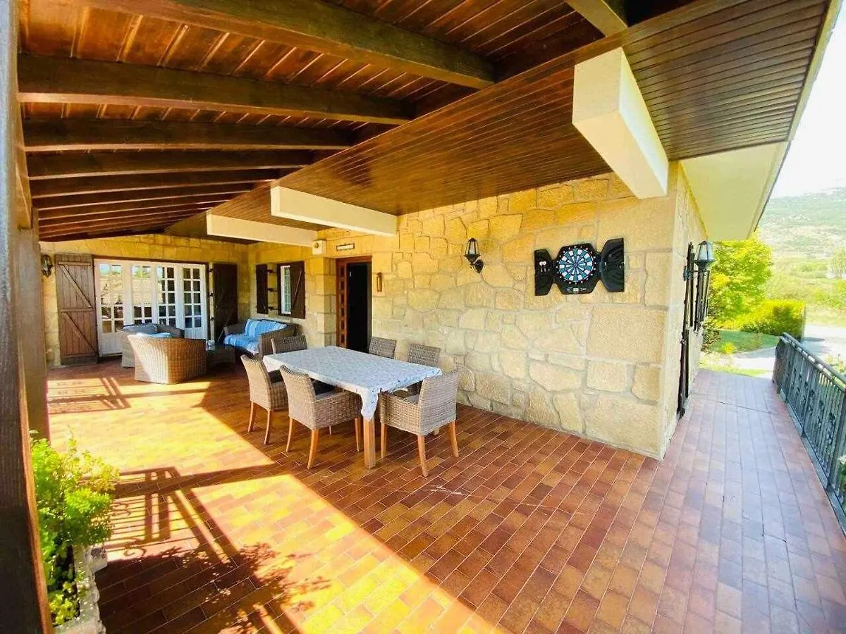 SagastiEnea Villa con Piscina y Tenis en la Rioja Samaniego