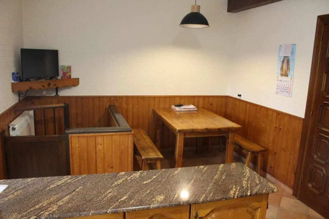 Дом отдыха Sagastienea Villa Con Piscina Y Tenis En La Rioja Саманьего Испания